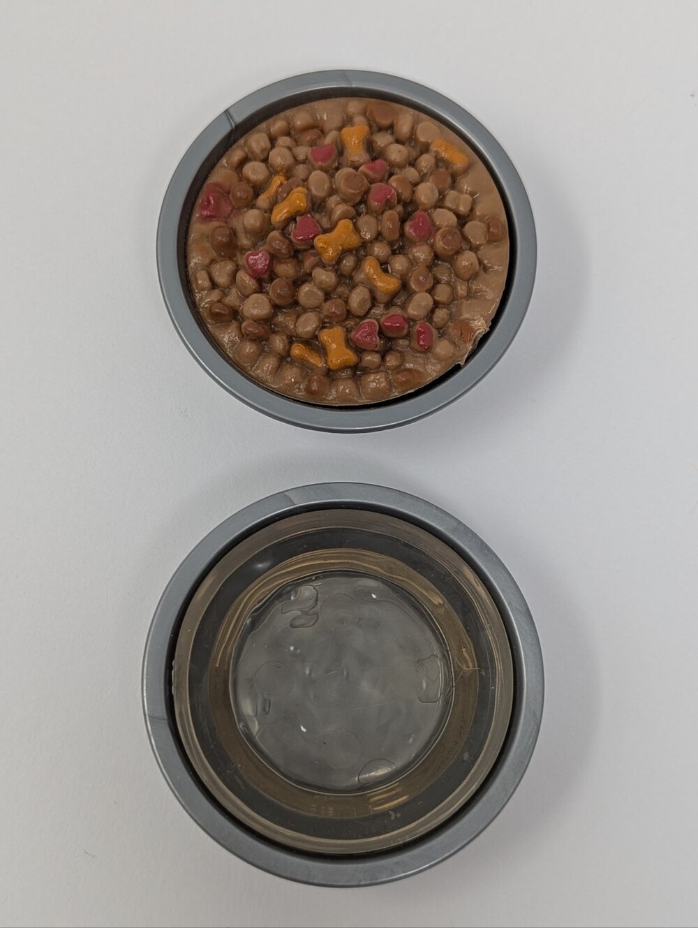 Battat Our Generation Dog Food Bowls Kibble Pretend Water for 18 inch Doll Pets